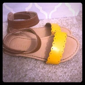 Old Navy Girls’ Sandals